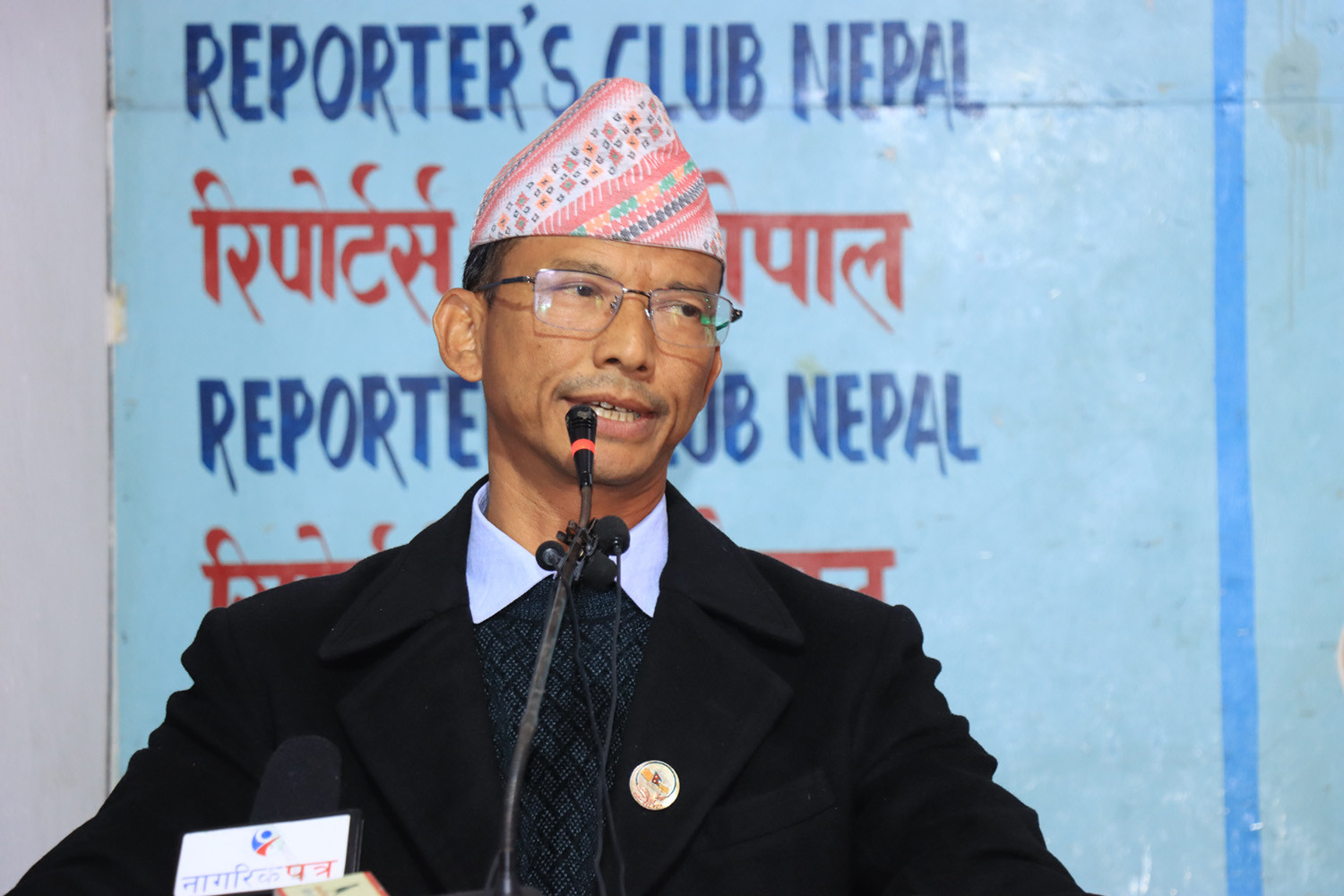 सत्ता साझेदार दल नेकपा एसका प्रमुख सचेतकको दाबी– प्रचण्ड सरकारको आयु एक महिना पनि छैन 
